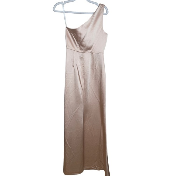 NWT LOVELY Desert Rose Shirred One-Shoulder Satin Trumpet Dress Maddie Size 6 - Picture 5 of 7